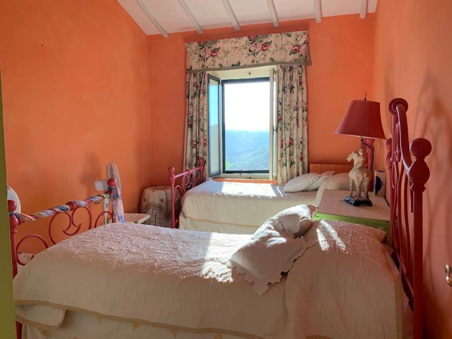 Il Borgo Di Olive Hotel Sismano Bagian luar foto